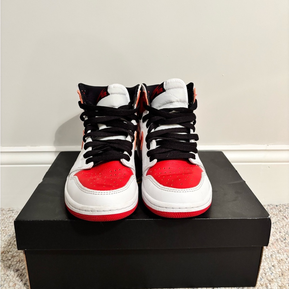 Nike Red and White Sneakers High-Top Classic